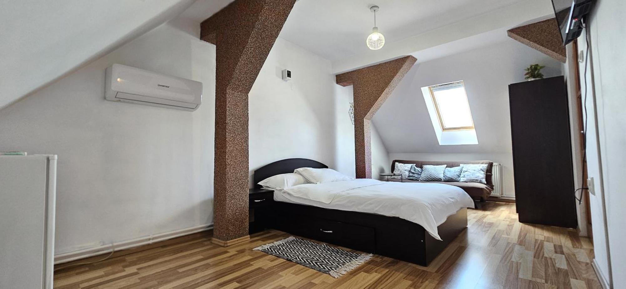 Hotel Hillside Oradea Zewnętrze zdjęcie
